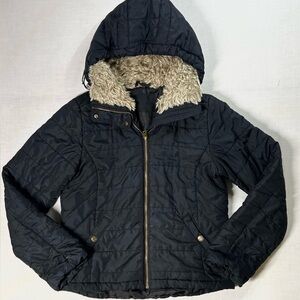 Aeropostale Juniors Size S Black Faux Fur Trim Puffer Jacket